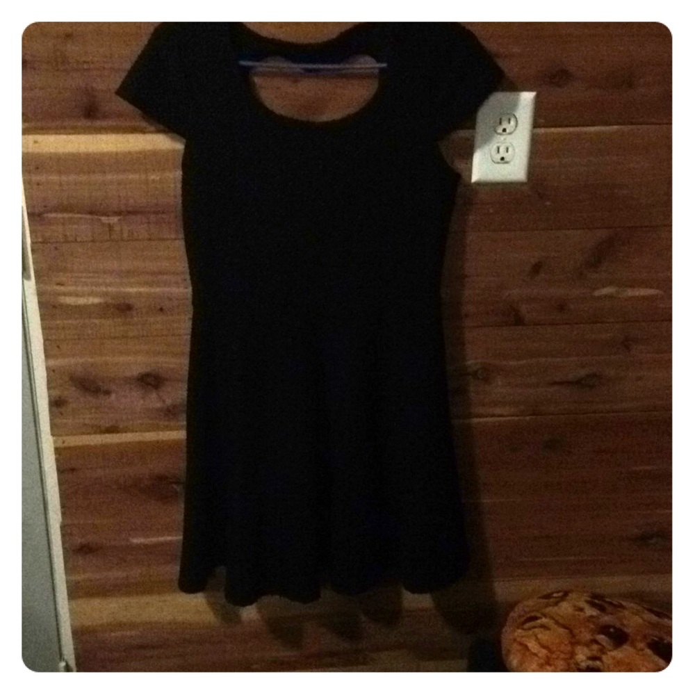 Black dress